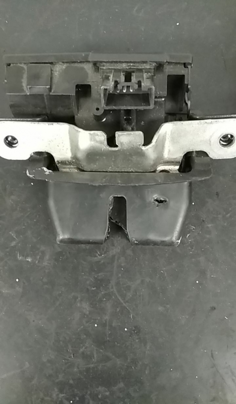 Serratura / chiusura baule FORD Fiesta VI (CB1, CCN) Imagem-1