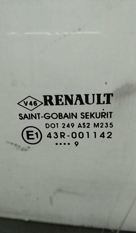 Vetro porta anteriore sinistra RENAULT Megane III (BZ0_) Imagem-1