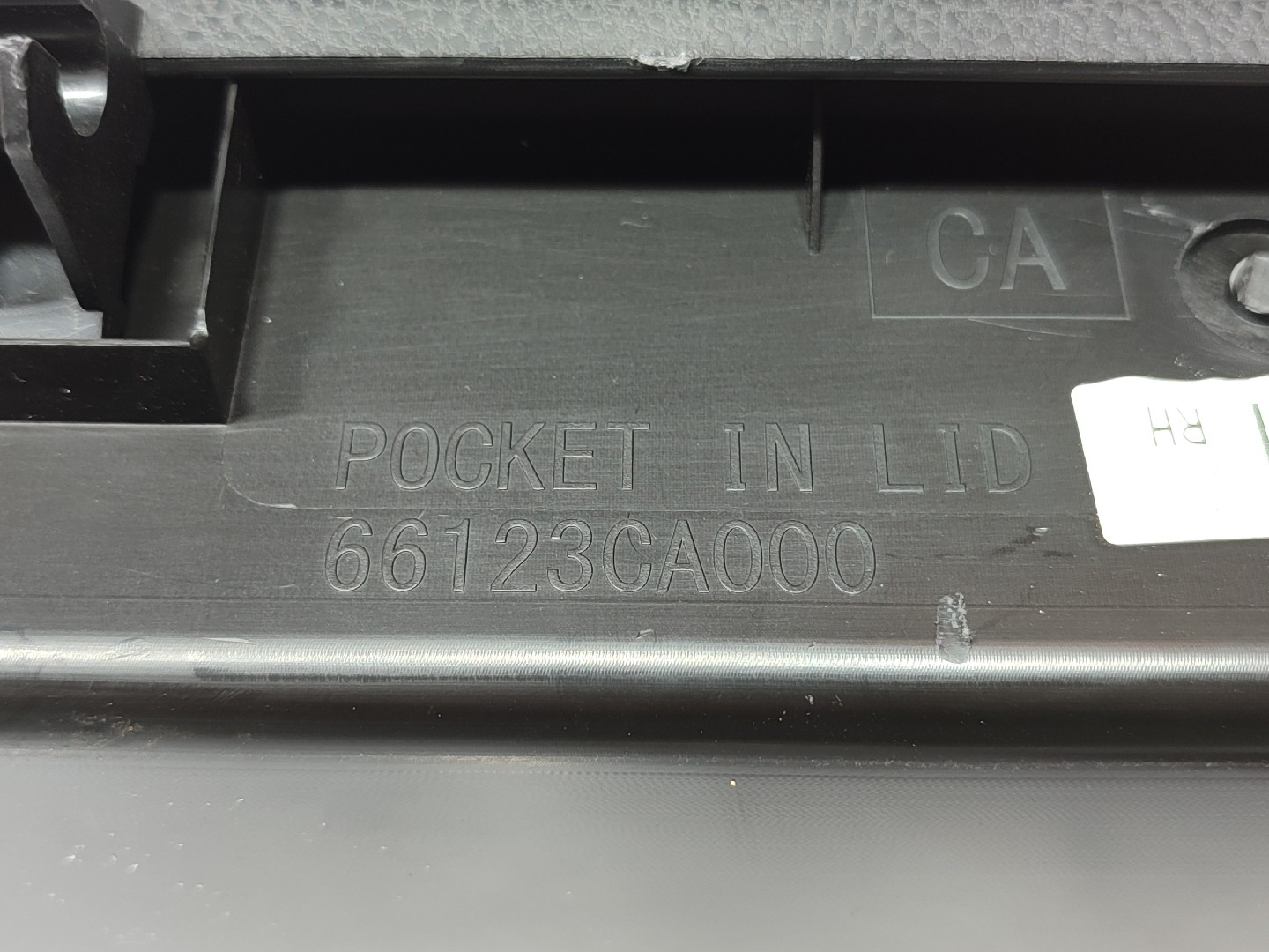 Boîte à gants TOYOTA GT 86 Coupé (ZN6_) Imagem-2