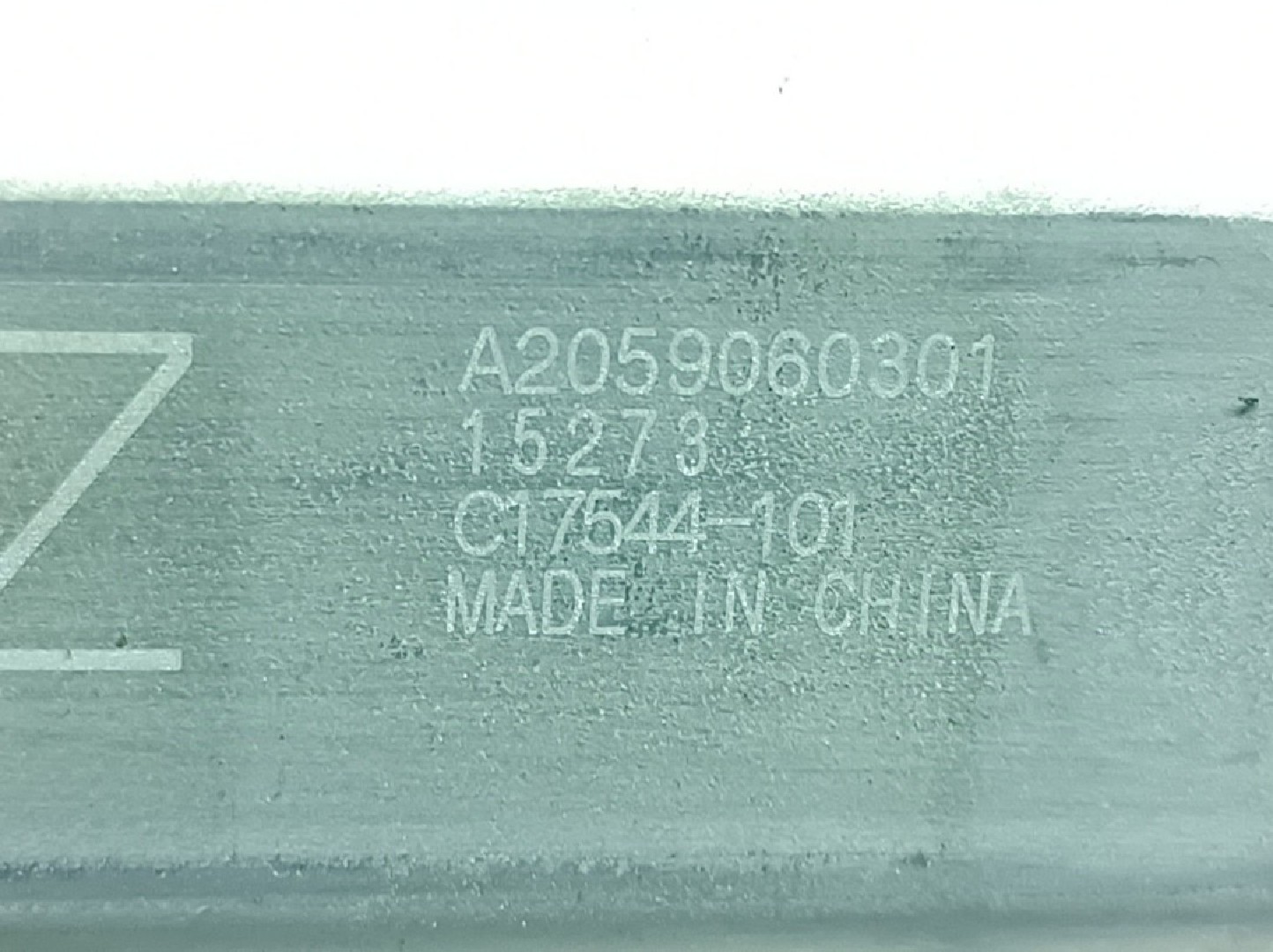 Motore alzacristallo posteriore sinistro MERCEDES-BENZ Classe C Carrinha (S205) Imagem-3