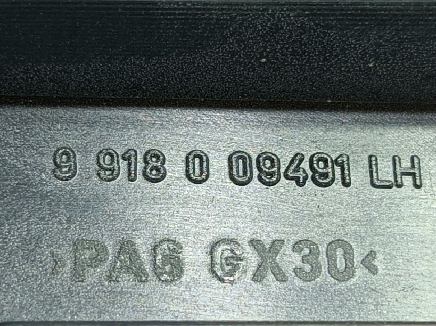 Tampa em rede MERCEDES-BENZ Classe E (W212) Imagem-2