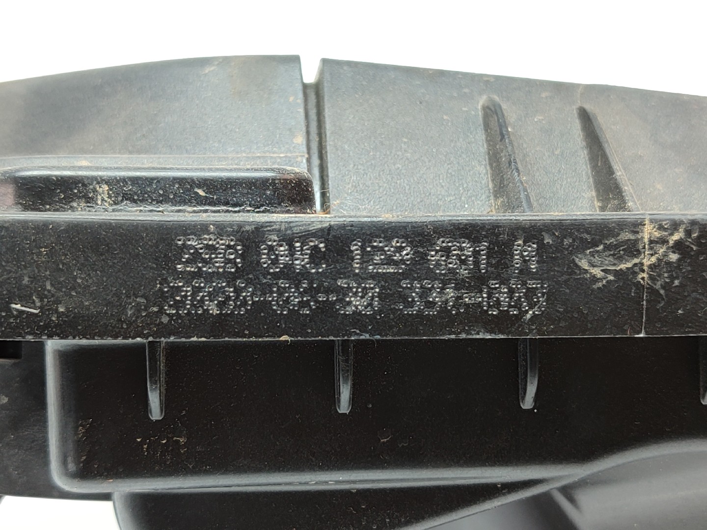 Boîtier filtre à air SEAT Ibiza V (KJ1) Imagem-2