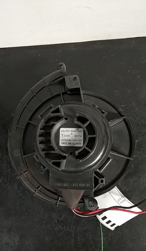 Moteur de chauffage OPEL Astra H GTC (L08) Imagem-1