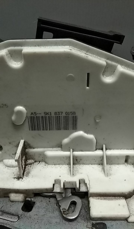 Serratura / chiusura porta anteriore sinistro VOLKSWAGEN Golf VI (5K1) Imagem-3