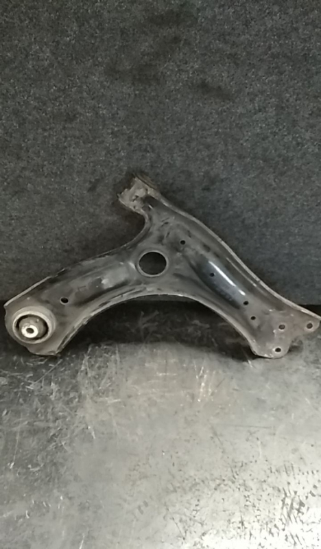 Braccio di sospensione anteriore sinistro SEAT Ibiza IV SportCoupe (6J1, 6P5) Imagem-1