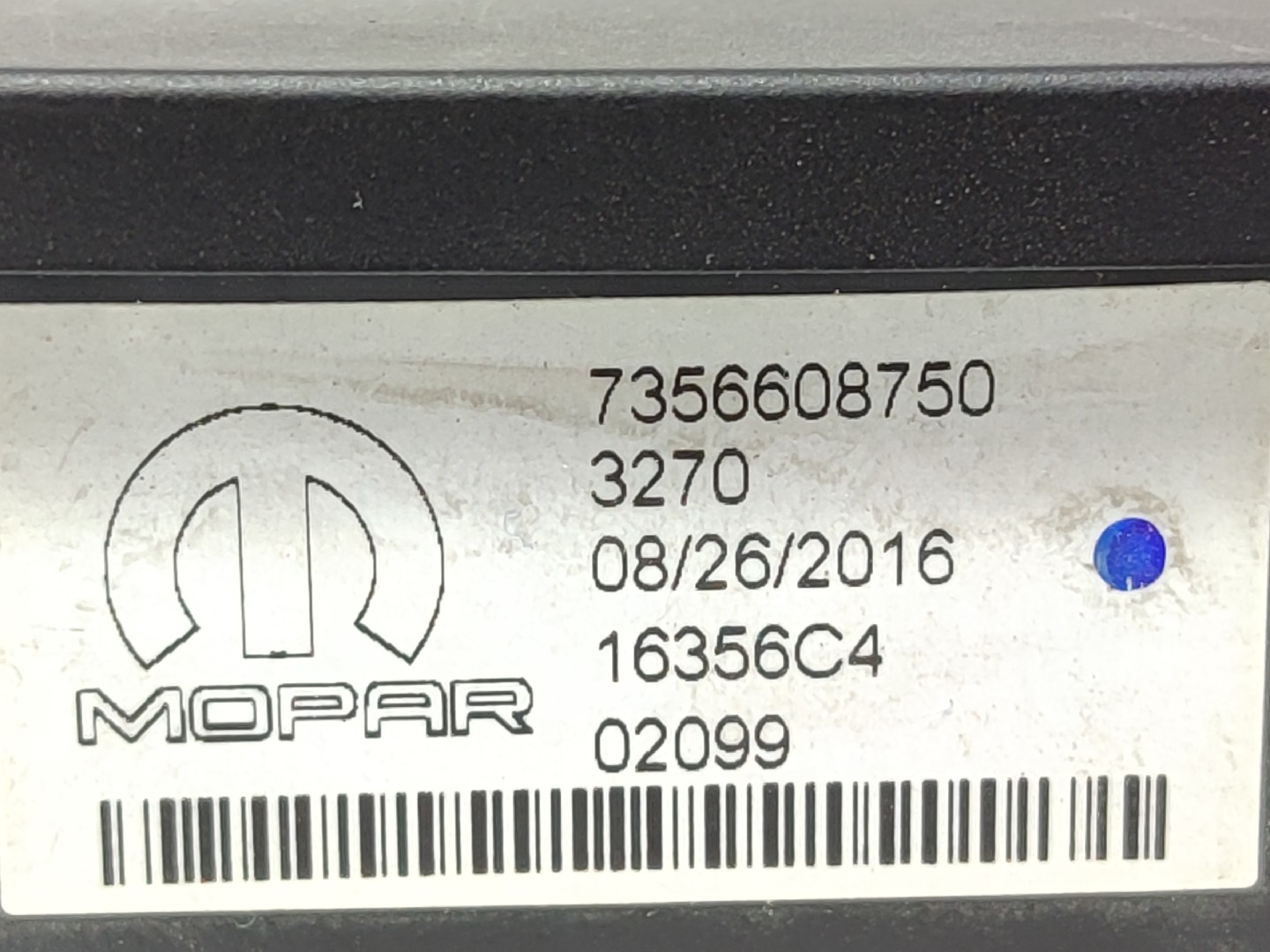 Porta Ingresso USB / AUX / iPod FIAT Tipo Sedan (356_) Imagem-2