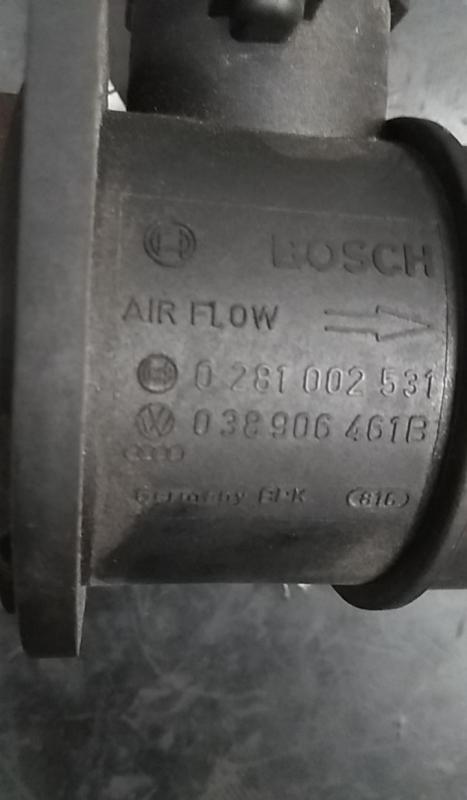 Débitmètre d'air massique (MAF) SEAT Ibiza IV (6J5, 6P1) Imagem-3