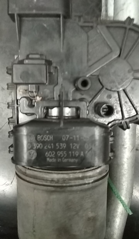 Essuie-glace moteur avant SEAT Ibiza IV (6J5, 6P1) Imagem-3