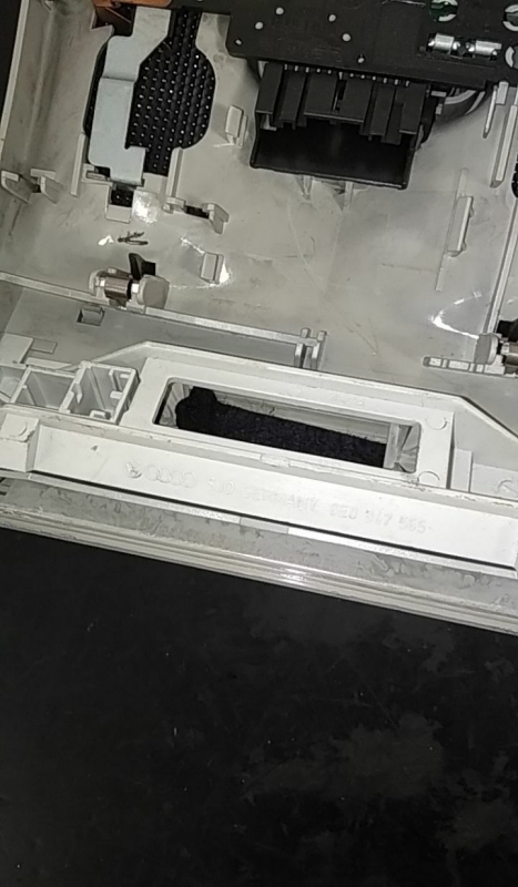 Plafoniera anteriore AUDI A3 (8P1) Imagem-2