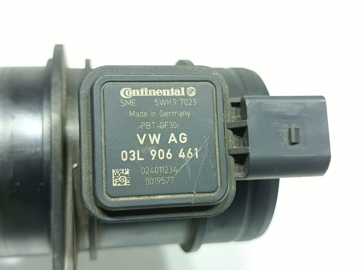 Debimetro VOLKSWAGEN Polo (6R, 6C) Imagem-3