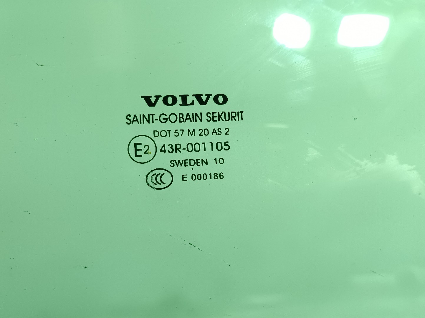 Vetro porta posteriore sinistra VOLVO V50 (MW) Imagem-1
