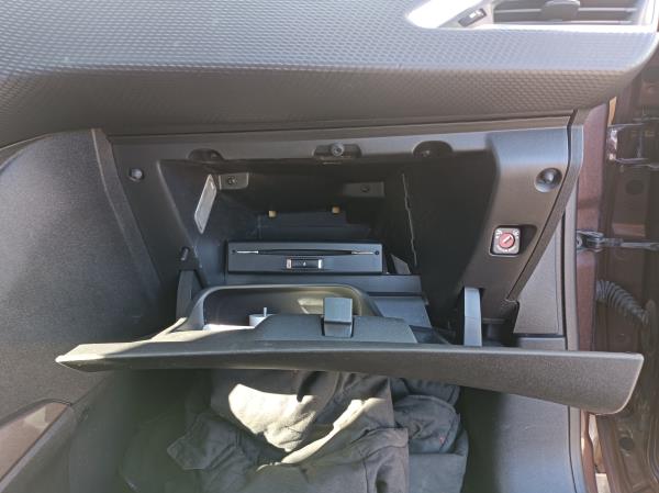 Vano portaoggetti PEUGEOT 2008 I (CU_) Imagem-2