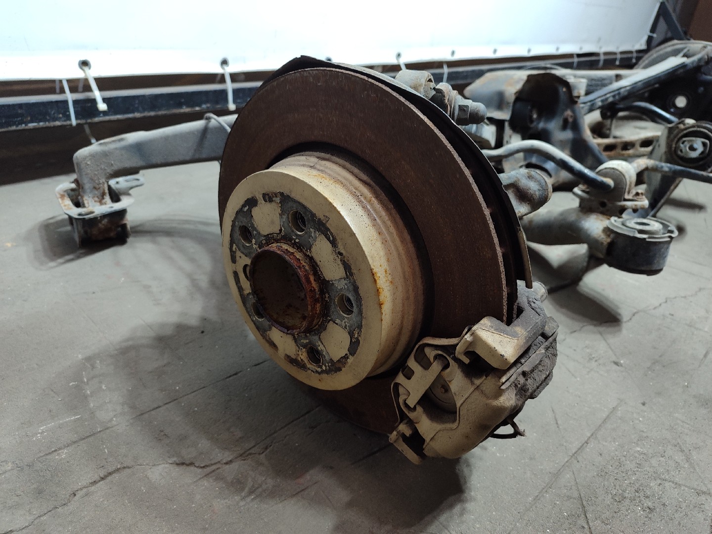 Eje trasero con discos BMW X3 (E83) Imagem-4