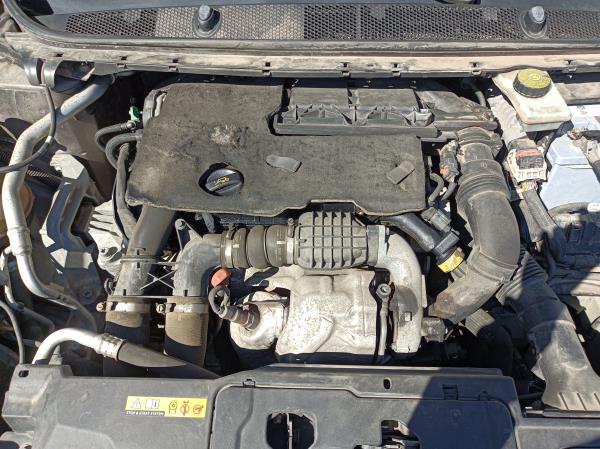 Centralita motor / ECU PEUGEOT 308 SW II Imagem-0