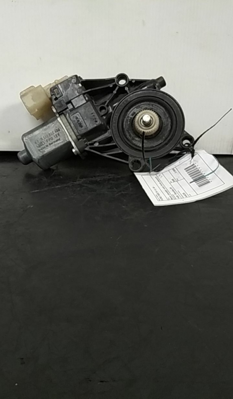 Moteur lève-vitre avant gauche FORD Fiesta VI (CB1, CCN) Imagem-4