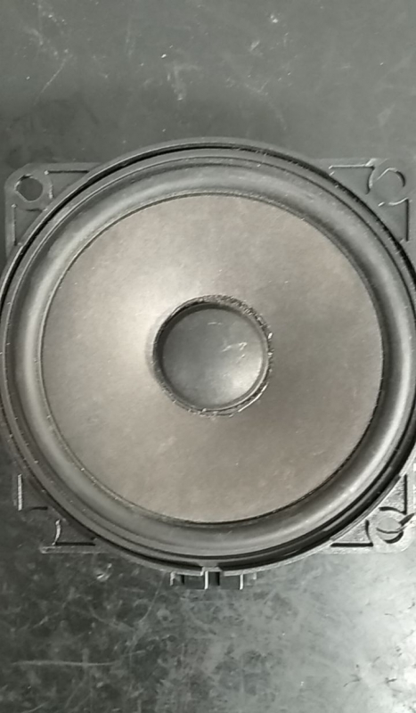 Colonna sonora VOLKSWAGEN Golf V (1K1) Imagem-2