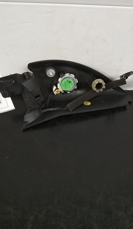 Sound system column / Speakers  VOLKSWAGEN Golf V (1K1) Imagem-1