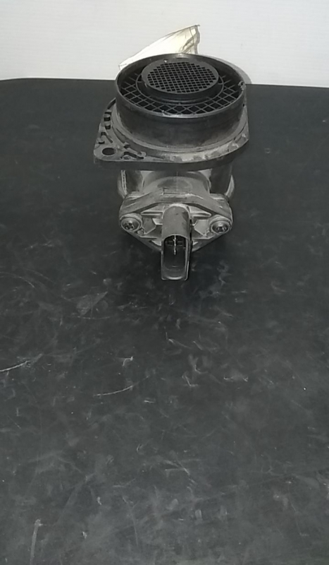 Débitmètre d'air massique (MAF) VOLKSWAGEN Golf V (1K1) Imagem-1