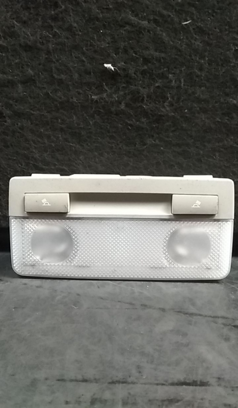 Plafoniera anteriore OPEL Astra J Sports Tourer Imagem-1