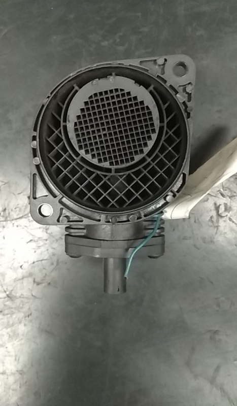 Medidor de masa de aire / Caudalímetros  VOLKSWAGEN Golf V (1K1) Imagem-1