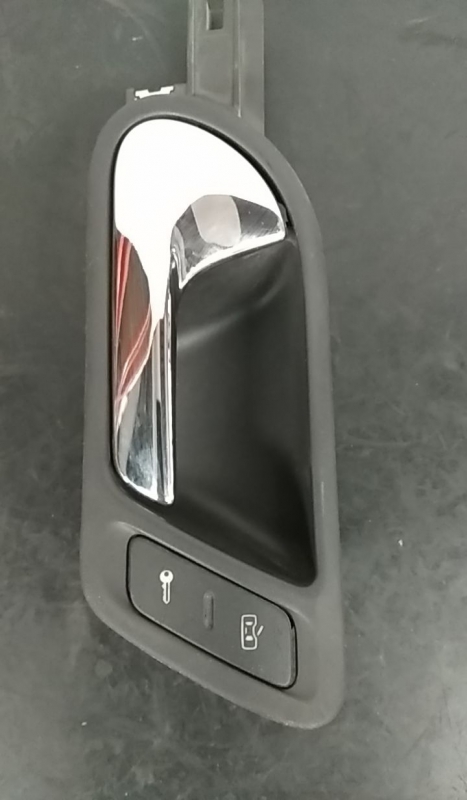 Poignée intérieure porte arrière Droite VOLKSWAGEN Golf V (1K1) Imagem-2