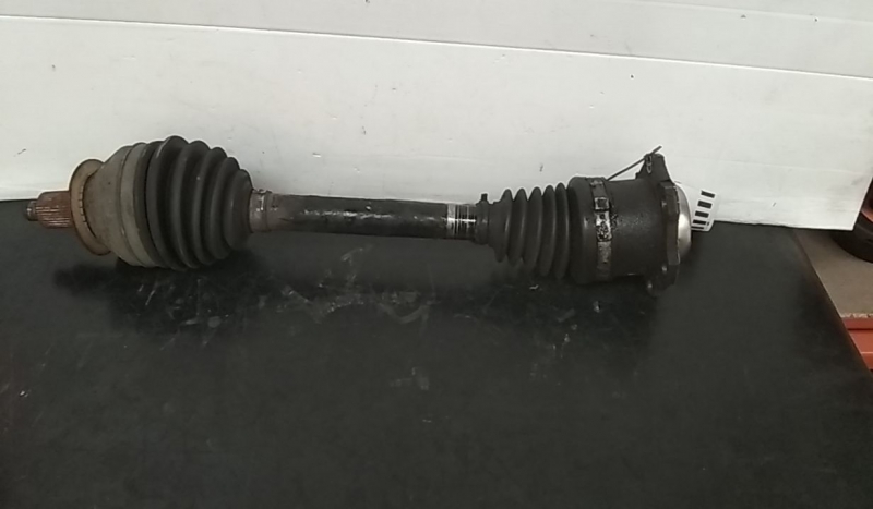 Transmissão frente esquerda VOLKSWAGEN Polo (9N) Imagem-0