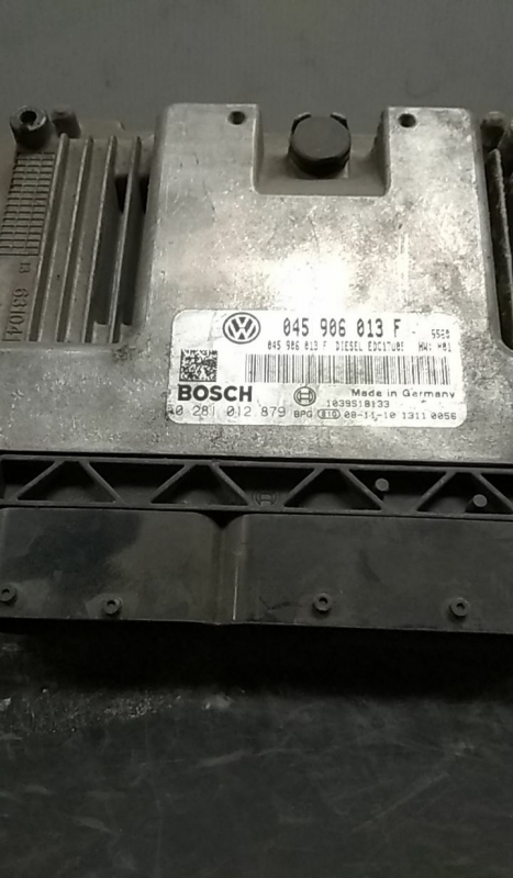 Centralina motor / ECU VOLKSWAGEN Polo (9N) Imagem-1