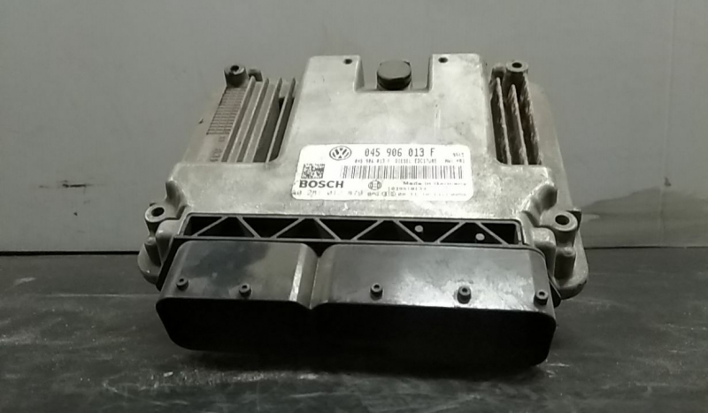 Centralina motor / ECU VOLKSWAGEN Polo (9N) Imagem-3