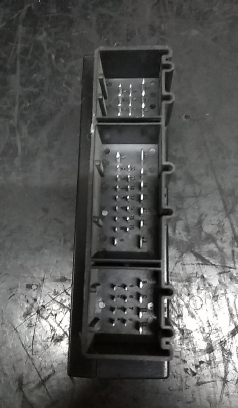 Módulo confort VOLKSWAGEN Polo (9N) Imagem-3