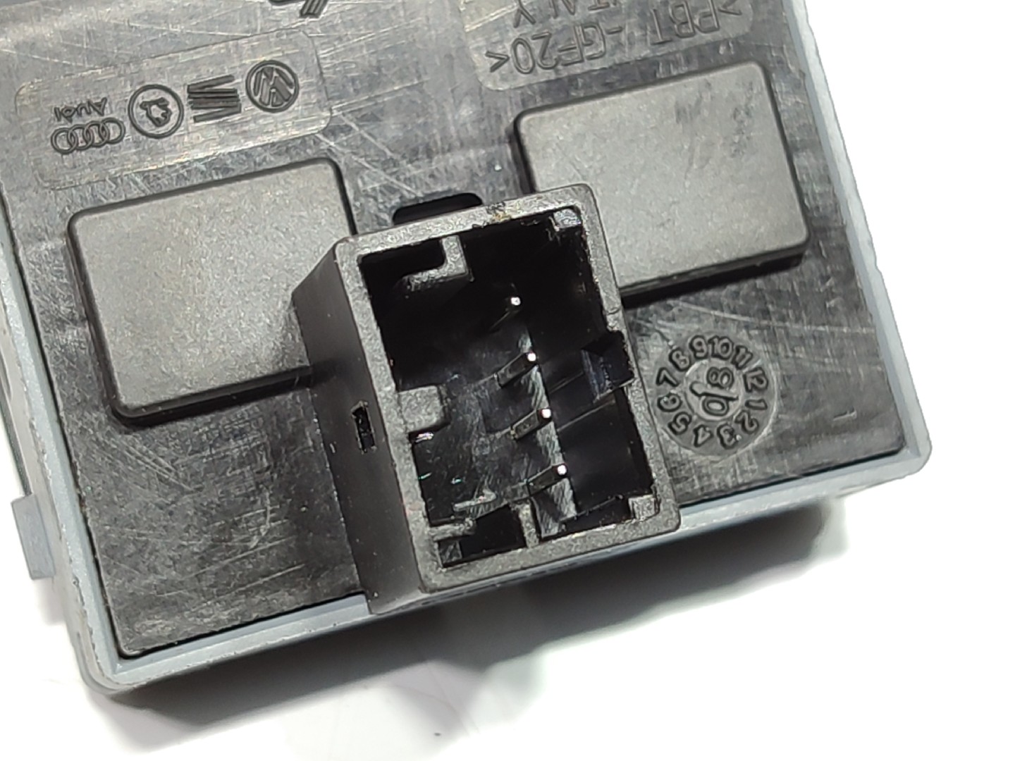 Left Front window control VOLKSWAGEN Polo (9N) Imagem-2