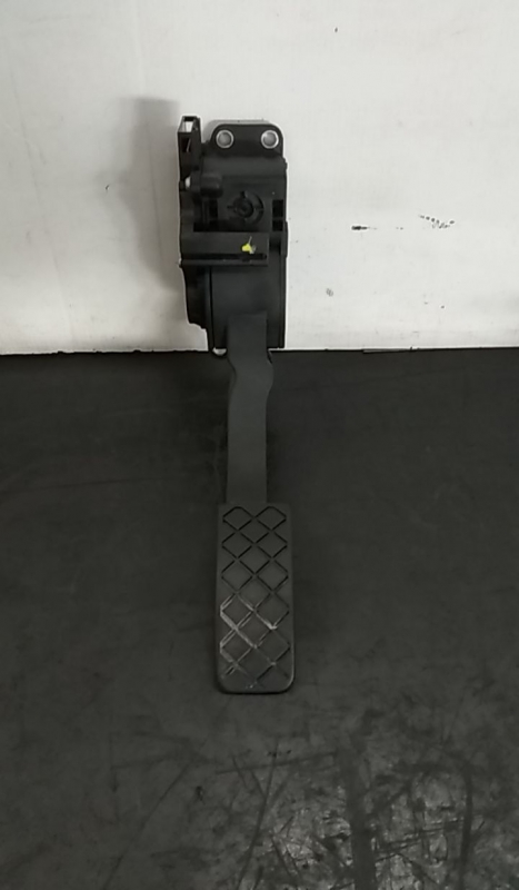 Accelerator Pedal VOLKSWAGEN Polo (9N) Imagem-2