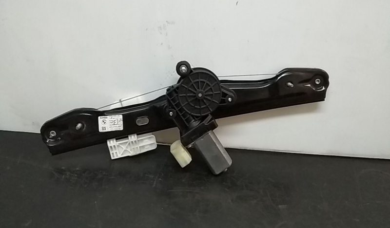 Right rear window regulator BMW 1 (F20) Imagem-1