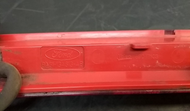 Luz stop adicional / 3º stop FORD Fiesta VI (CB1, CCN) Imagem-2