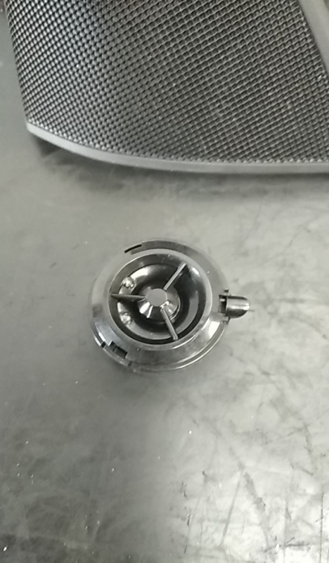 Colonna sonora MERCEDES-BENZ Classe C (W204) Imagem-3