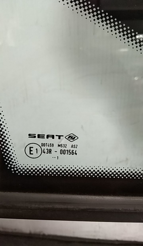 Vetro del pannello anteriore destro SEAT Ibiza IV SportCoupe (6J1, 6P5) Imagem-2