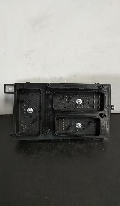 Caixa fusíveis / SAM / BSI OPEL Astra H Caravan Van (L70) Imagem-2