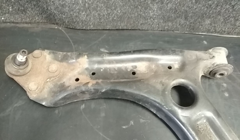 Braço de suspensão frente esquerdo SEAT Ibiza IV ST (6J8, 6P8) Imagem-2