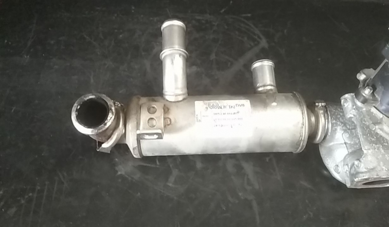 Radiador de gases / EGR VOLVO C30 Imagem-0