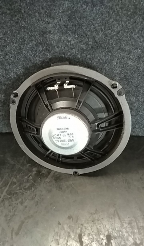 Sound system column / Speakers  FORD Fiesta VI (CB1, CCN) Imagem-1