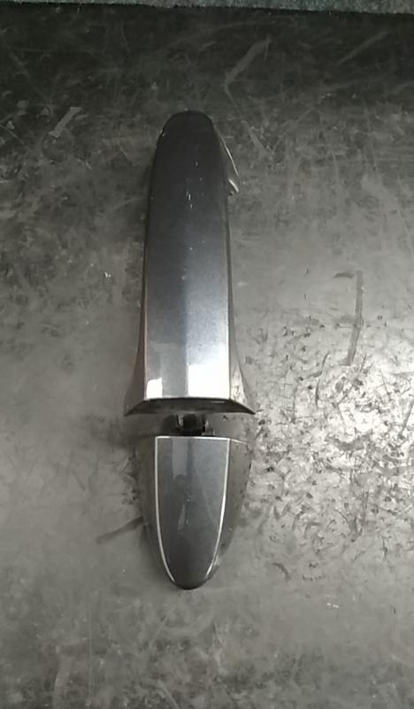 Poignée de porte arrière gauche FORD Fiesta VI (CB1, CCN) Imagem-2