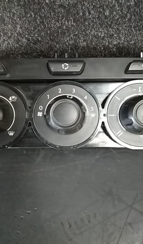 Pulsante / interruttore aria condizionata CITROËN C3 II (SC_) Imagem-2
