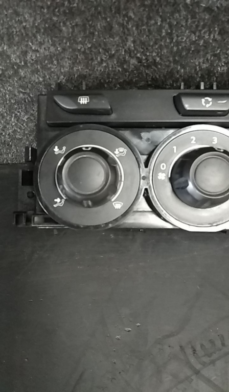 Pulsante / interruttore aria condizionata CITROËN C3 II (SC_) Imagem-3