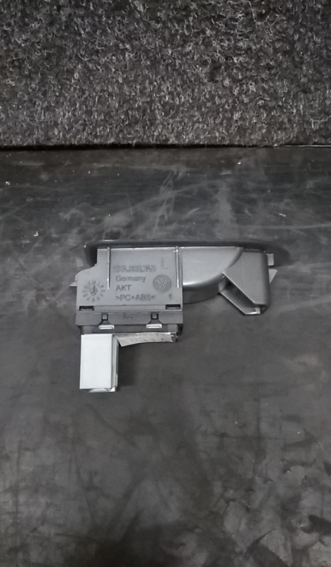 Commande / interrupteur lève-vitre Avant Droite VOLKSWAGEN Golf VI (5K1) Imagem-1