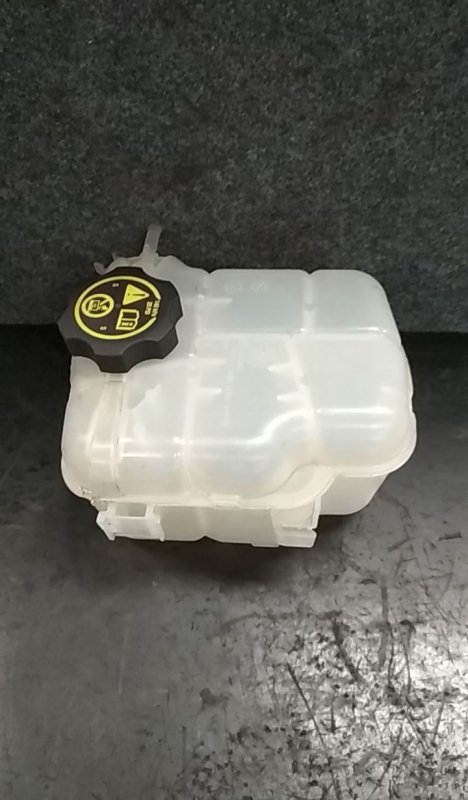 Réservoir/ Vase D'expansion De Liquide De Refroidissement OPEL Astra J Sedan Imagem-1