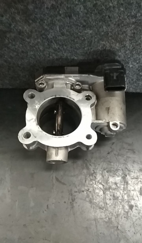 Valvula de Aceleração OPEL Astra J Sedan Imagem-1