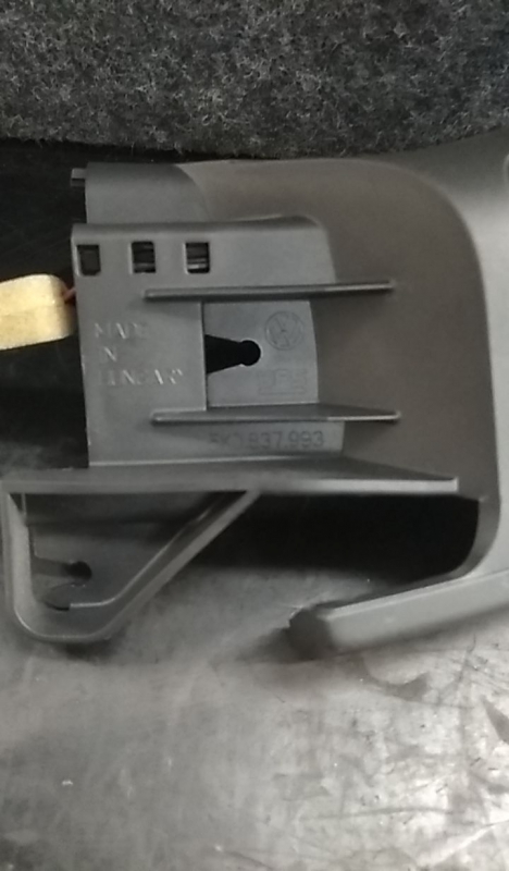 Colonna sonora VOLKSWAGEN Golf VI (5K1) Imagem-3