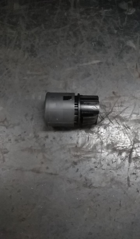 Start&Stop switch RENAULT Megane III Grandtour (KZ0/1) Imagem-1