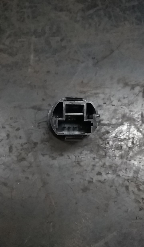 Start&Stop switch RENAULT Megane III Grandtour (KZ0/1) Imagem-2