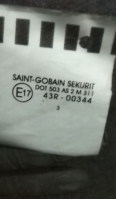 Vitre porte avant Droite RENAULT Megane III Grandtour (KZ0/1) Imagem-1