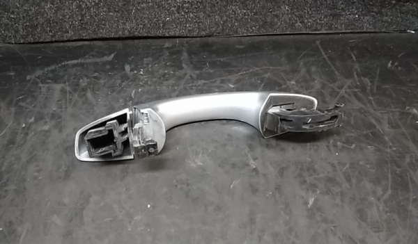 Poignée de porte avant Droite VOLKSWAGEN Golf VII Variant (BA5, BV5) Imagem-1